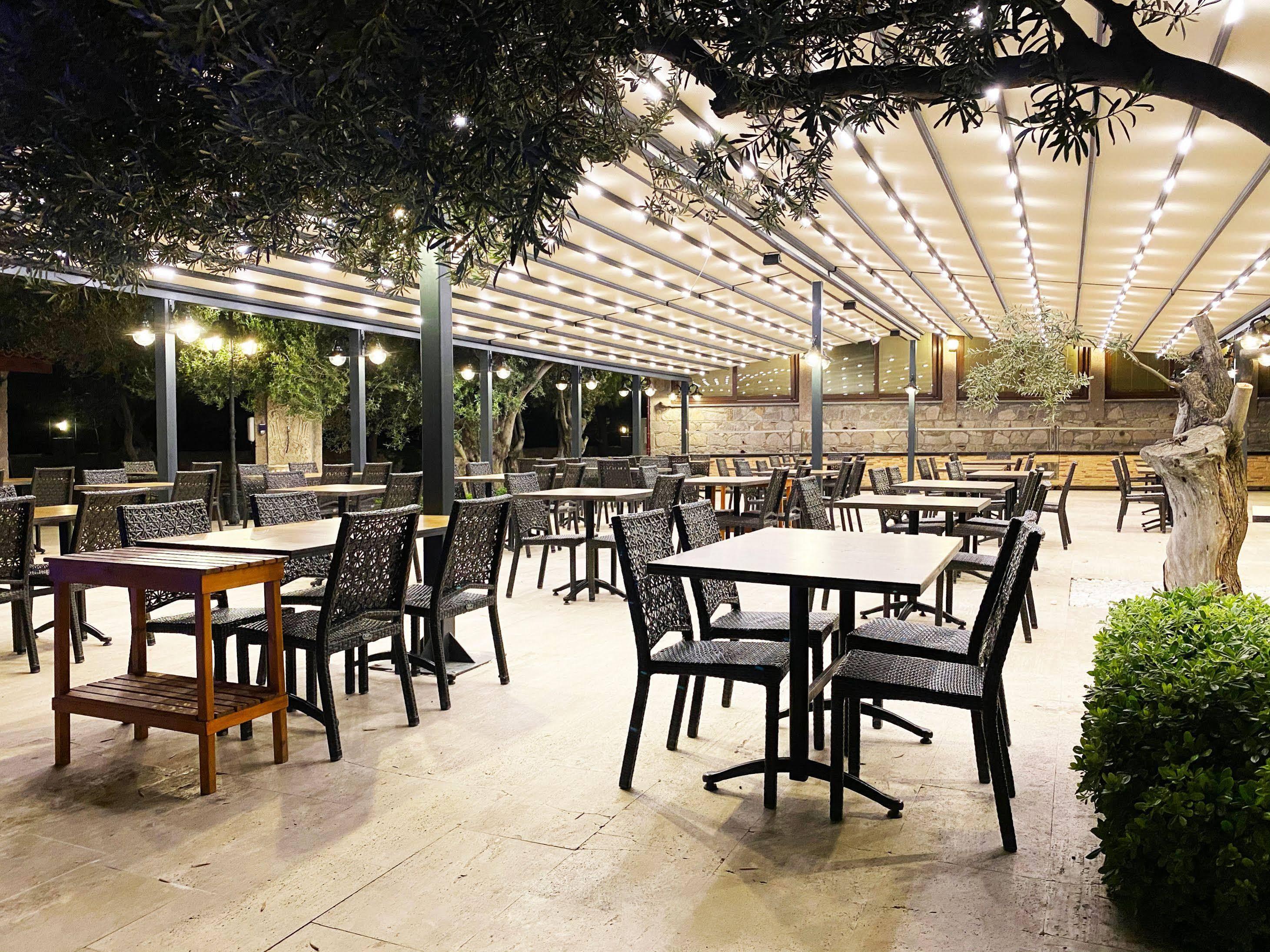 Assos Park Hotel Exterior photo